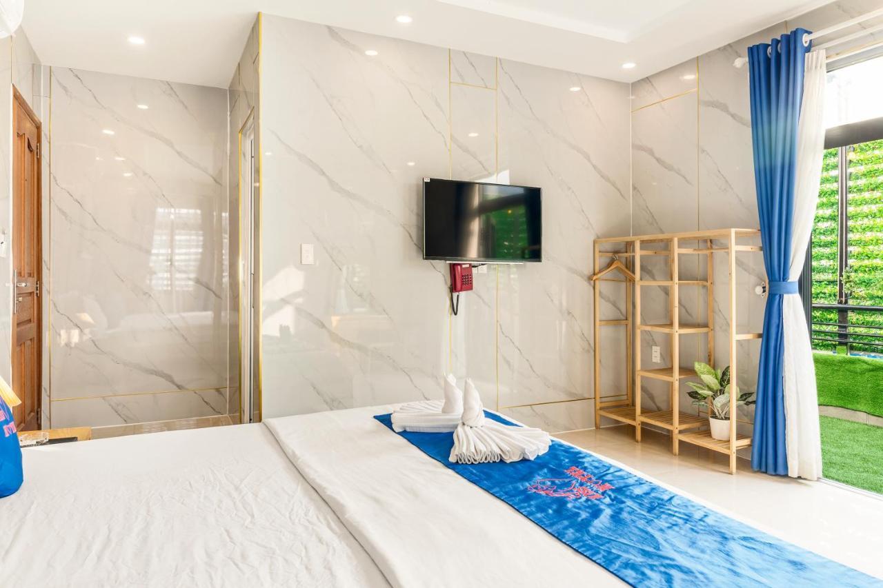 HIKARI KIS'S Hotel Tân Bình Hô Chi Minh-Ville Extérieur photo