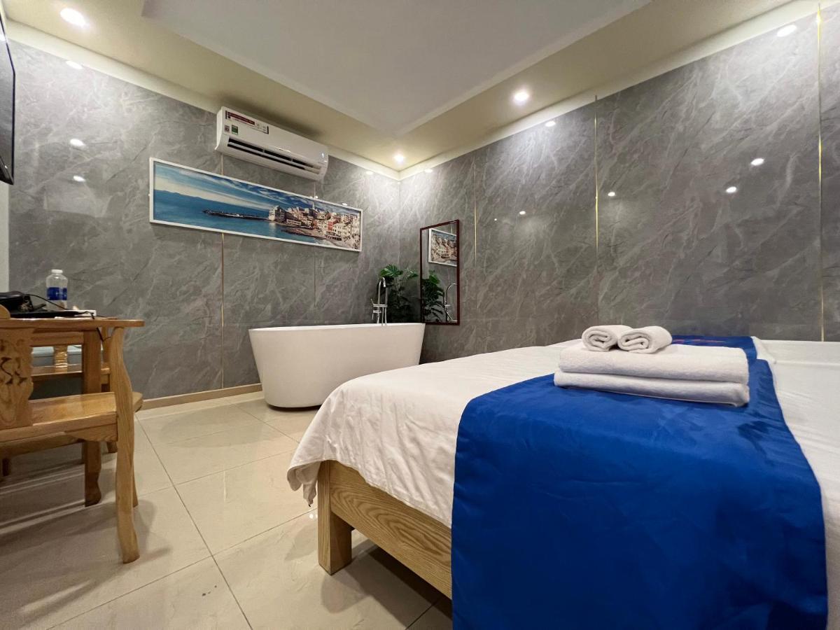 HIKARI KIS'S Hotel Tân Bình Hô Chi Minh-Ville Extérieur photo