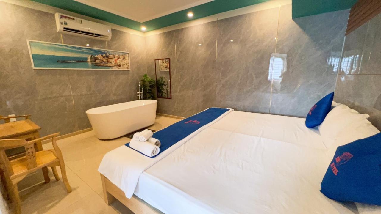HIKARI KIS'S Hotel Tân Bình Hô Chi Minh-Ville Extérieur photo